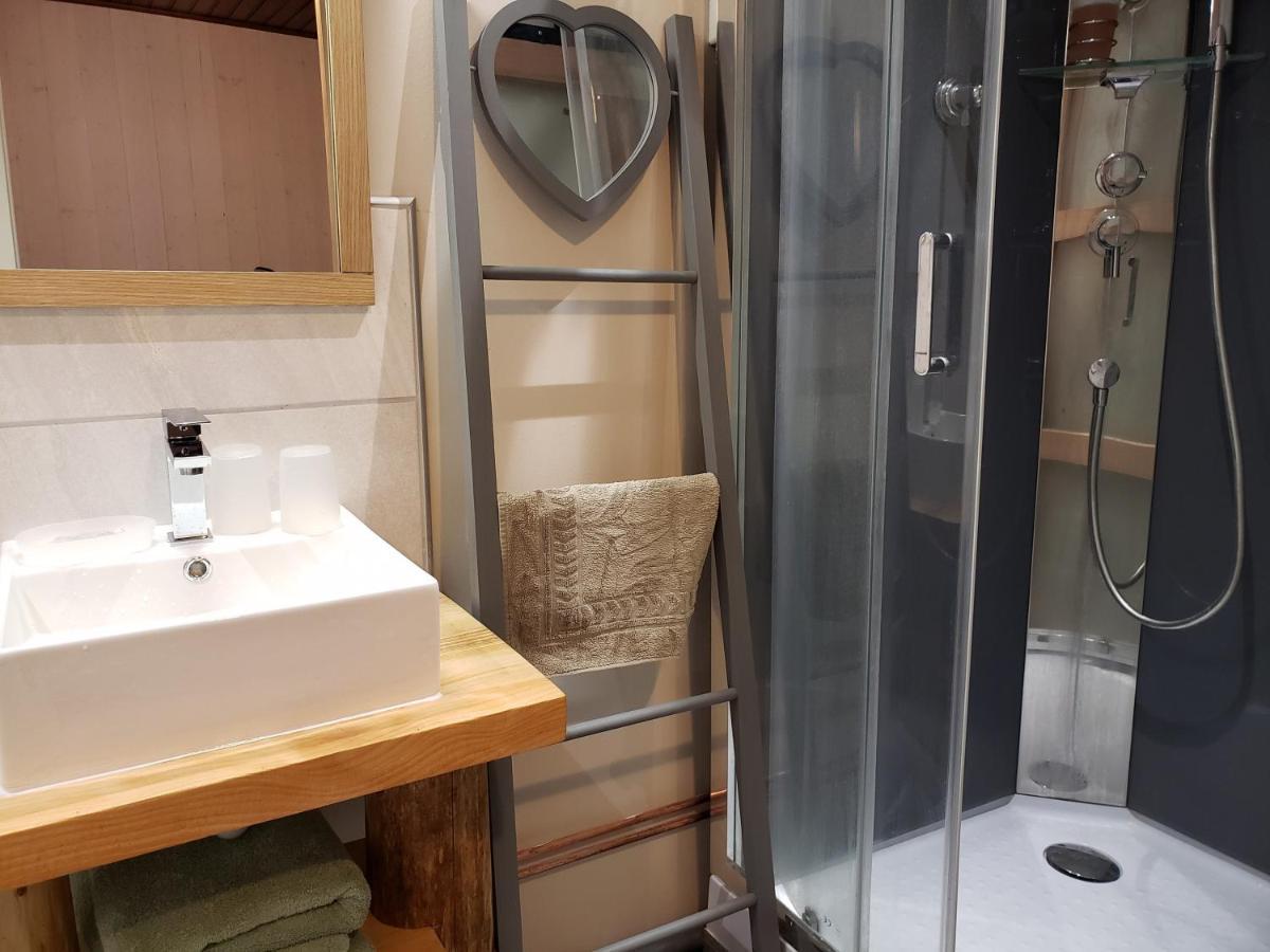 Auberge La Bergerie 생트 마리 드 캄팡 외부 사진