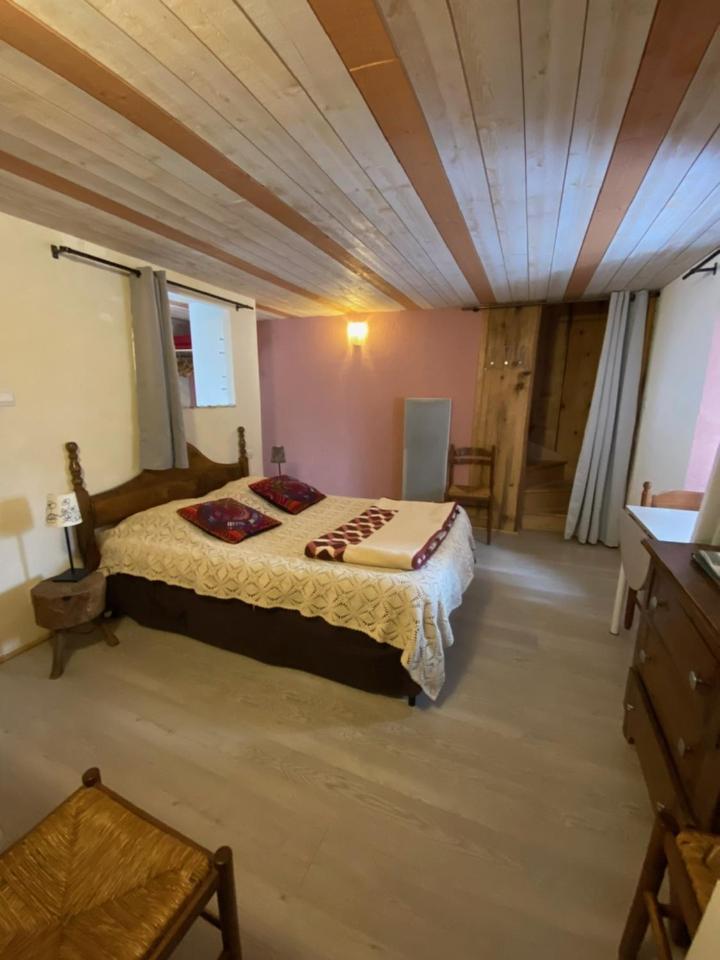 Auberge La Bergerie 생트 마리 드 캄팡 외부 사진